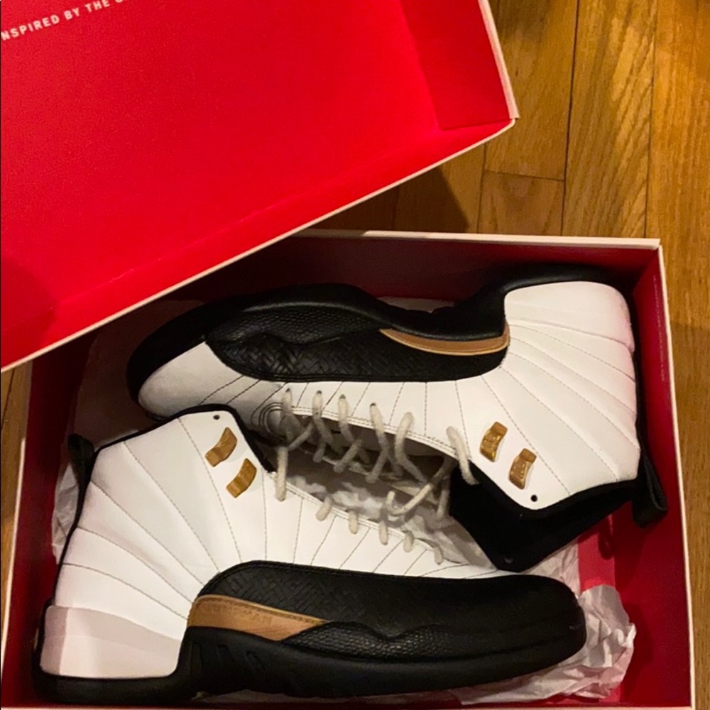 Jordan 12 Cny size 10